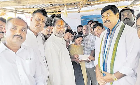 YSRCP financial assistance to Kasibugga Stampede Victims