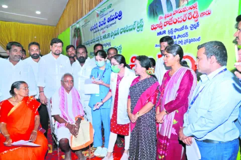 ప్రజాసేవలోనే నిజమైన ఆనందం