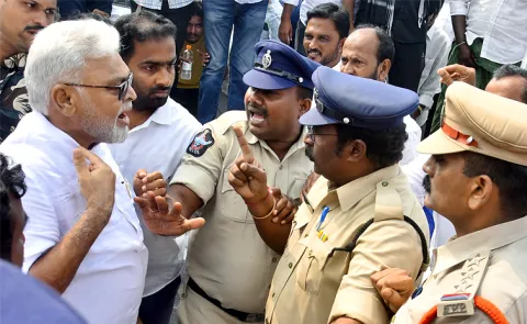 Pattabhipuram Police Case Filed Against Ambati Rambabu