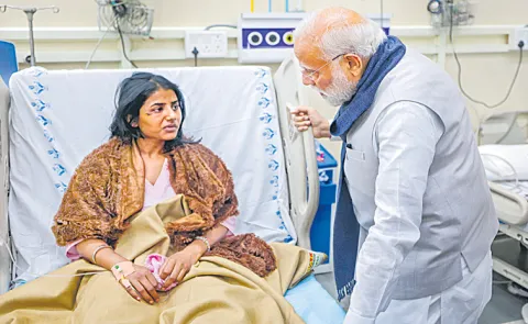 Union Cabinet strongly condemns Delhi blast and says it was terrorist attack12