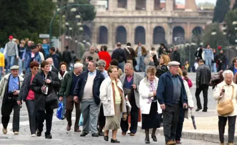 Italy Birth Rate Historic Low, Government Offers Cash to Revive Population14