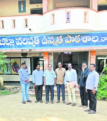 టెన్త్‌ పరీక్ష కేంద్రాల్లో వసతులపై ఆరా 