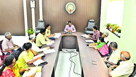 తీర్పుల్లో వయోవృద్ధుల చట్ట స్ఫూర్తి కనిపించాలి 