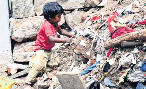 Children Forced To Work Amid ChildrensDay Celebrations In Khammam