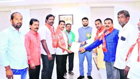 పత్తి రైతులను ఆదుకోవాలి