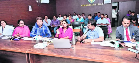 టీనేజ్‌ ప్రెగ్నెన్సీలు లేకుండా చర్యలు