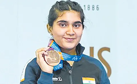Isha Singh wins bronze medal at World Shooting Championship