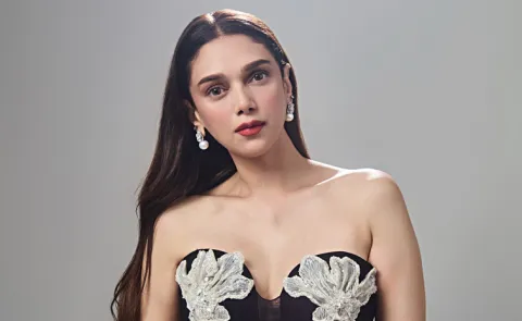 A Person Dupe Photographers By Using Aditi Rao Hydari Name