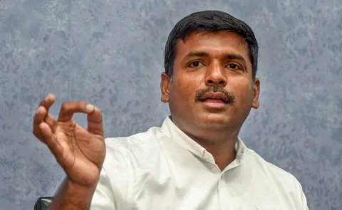 Gudivada Amarnath counter to Chandrababu over CII summit