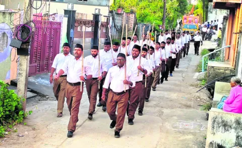 ‘దేశాన్ని విశ్వగురు  స్థానంలో నిలపాలి’
