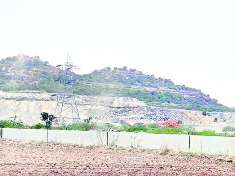 అక్రమాలకు కళ్లెం పడేనా?