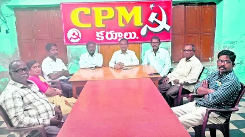 ప్రజలపై మోయలేని విద్యుత్‌ భారం