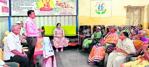 తల్లిదండ్రుల సంరక్షణ వదిలేస్తే జైలుశిక్ష