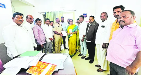 కక్ష సాధింపు చర్యలు మానుకోవాలి