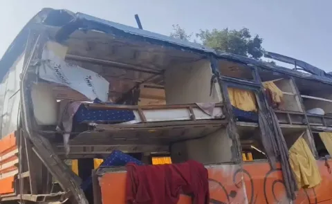 Three dead double-decker bus overturns on Agra expressway