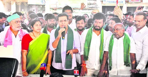 తేమ నిబంధన సడలించాలి