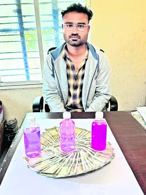 ఏసీబీకి చిక్కిన విద్యుత్‌ ఏఈ 
