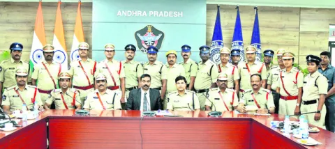 సైబర్‌ నేరగాళ్లకు చెక్‌ 