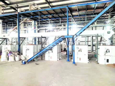 ‘గ్యారంటీ’ ఇస్తేనే ధాన్యం కేటాయింపు