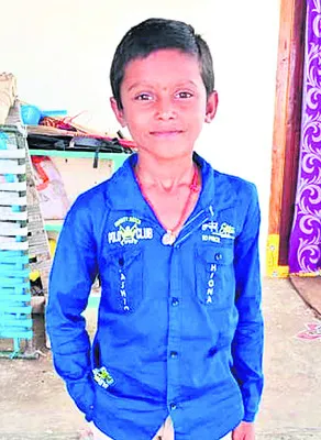 బడికి పోతే బతికేటోడివి బిడ్డో..
