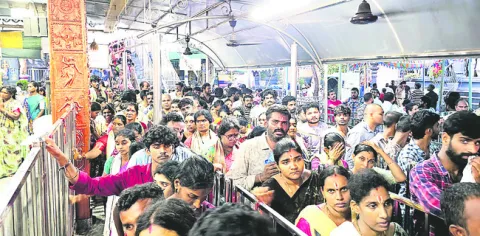 వాడపల్లి 
