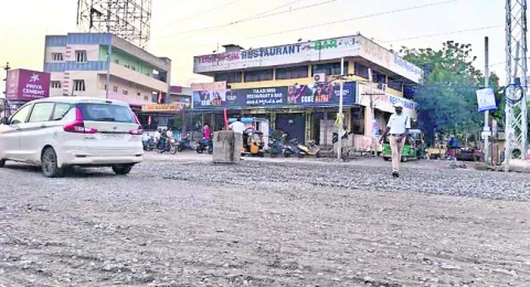 ఒడ్డున పడని కష్టాలు..