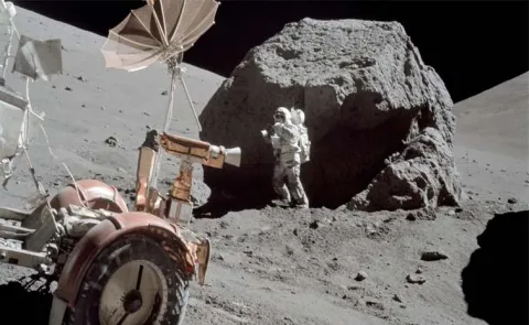 A Gift from Nixon: A Moon Pebble for Each Head of State 135 Countries