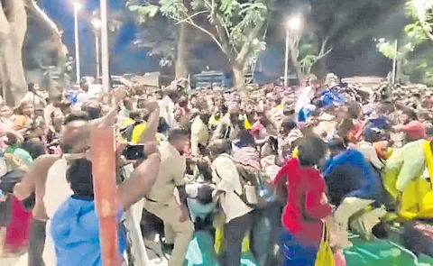 Stampede at Sri Venkateswara Temple in Kasibugga