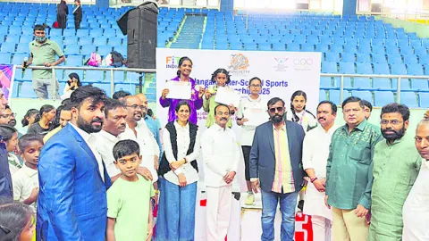 ఉత్సాహంగా ఇంటర్‌ స్కూల్‌ పోటీలు 