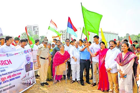 సమైక్య భారతావనికి పునాది వేసిన సర్దార్‌ పటేల్‌ 