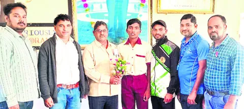 జాతీయస్థాయి పోటీలకు గురుకుల విద్యార్థి
