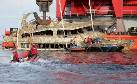 100 passengers rescued from leaking boat returning from popular Thai tourist island13