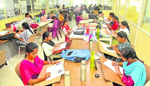 యువశక్తి..పఠనాసక్తి