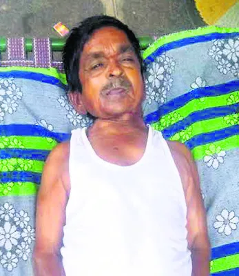 ఉరి వేసుకుని  వ్యక్తి ఆత్మహత్య  