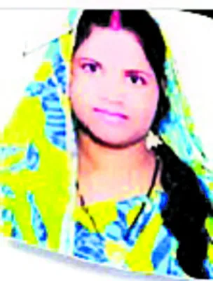 సైకిల్‌ను ఢీకొట్టిన టిప్పర్‌ 