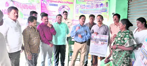 దోమల నివారణకు  జాగ్రత్తలు తీసుకోవాలి 