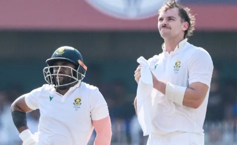 IND vs SA 2nd Test: Bavuma Stubbs Steady SA 156 Per 2 At Lunch10