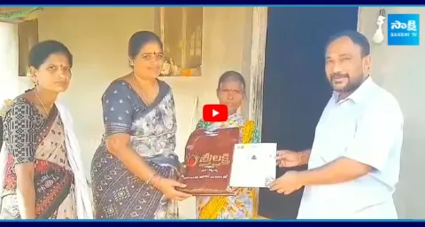 Couple Distributed Sarees To Every House In Village With Sons Wedding 3