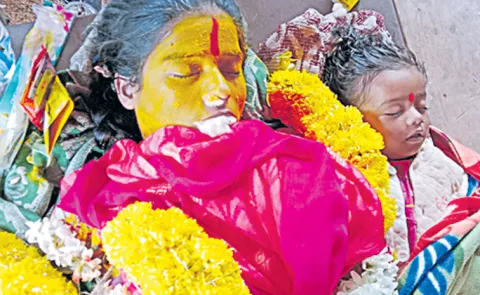 Mother commits suicide along with nine month old baby