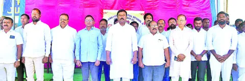 సామూహిక ‘వందేమాతరం’ ఆలాపన
