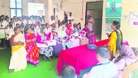 నవజాత శిశువుల సంరక్షణకు చర్యలు అవసరం 