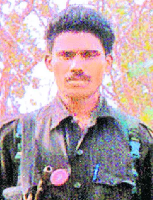 అడవిని విడిచిన ఆజాద్‌