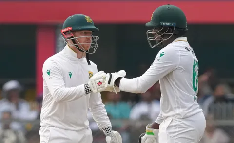 Muthusamy and Kyle Verreynne play out first session unbeaten; SA 316/6