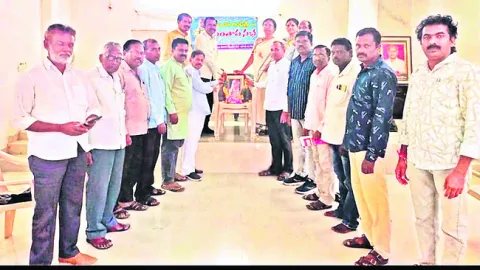 కలం గళమై చైతన్యం రగిలించిన అందెశ్రీ