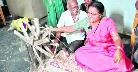 నిర్వాసితులకు అండగా ఉంటా 