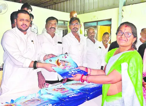 మహిళల అభ్యున్నతికి ప్రాధాన్యం