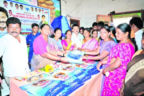 మహిళల ఆర్థికాభివృద్ధే లక్ష్యం