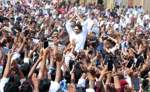 YS Jagan attends the wedding ceremony of Topudurthi Prakash Reddy brother daughter