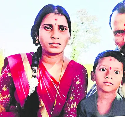 తల్లీ, కొడుకుల అదృశ్యం 