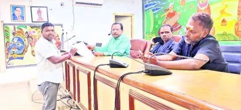 గిరిజన దర్బార్‌లో వచ్చిన  వినతులు..
